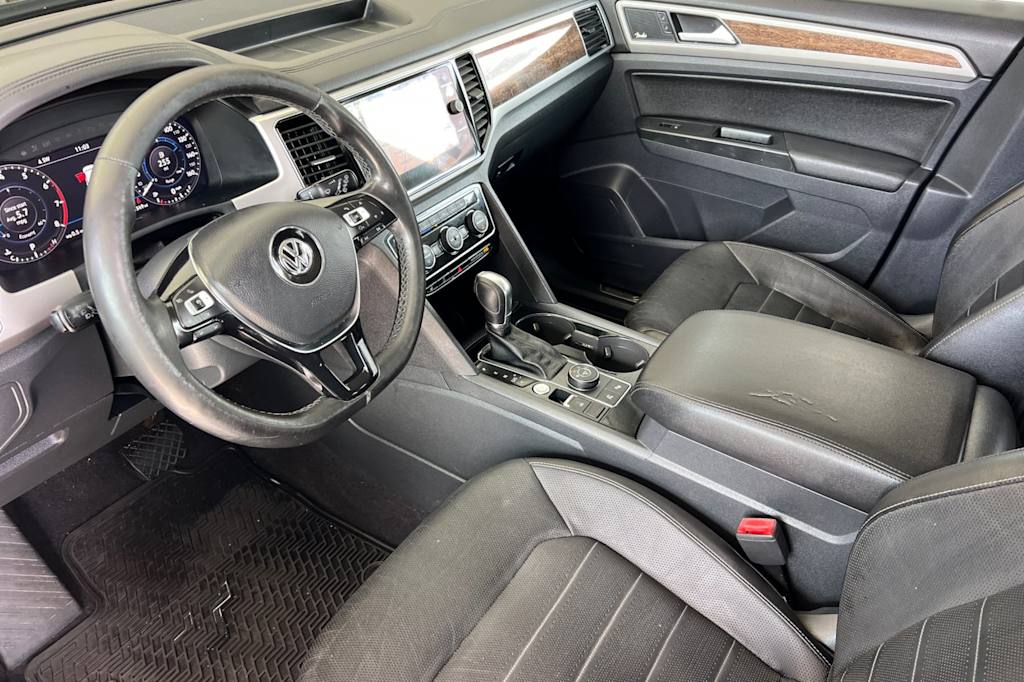Thumbnail: 2018 Volkswagen Atlas - 9