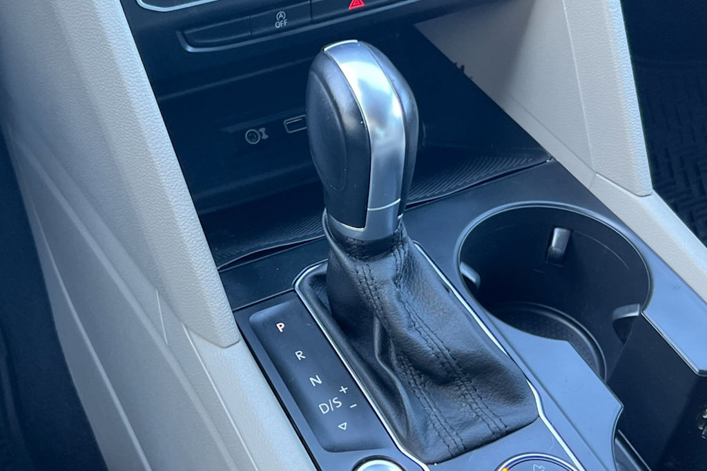 Thumbnail: 2019 Volkswagen Atlas - 14