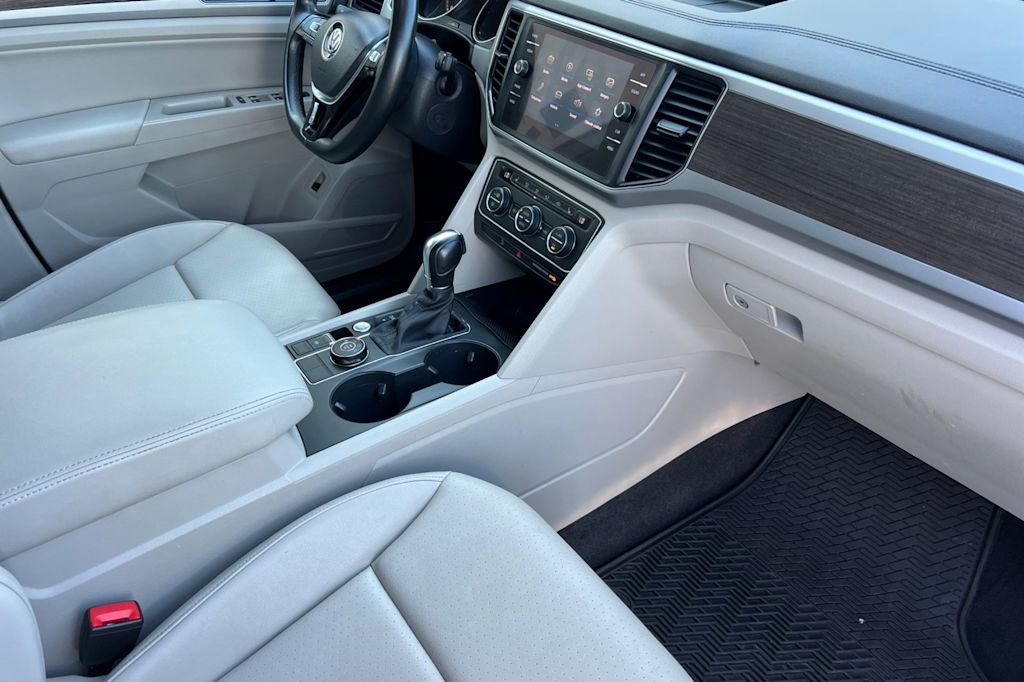 Thumbnail: 2019 Volkswagen Atlas - 12