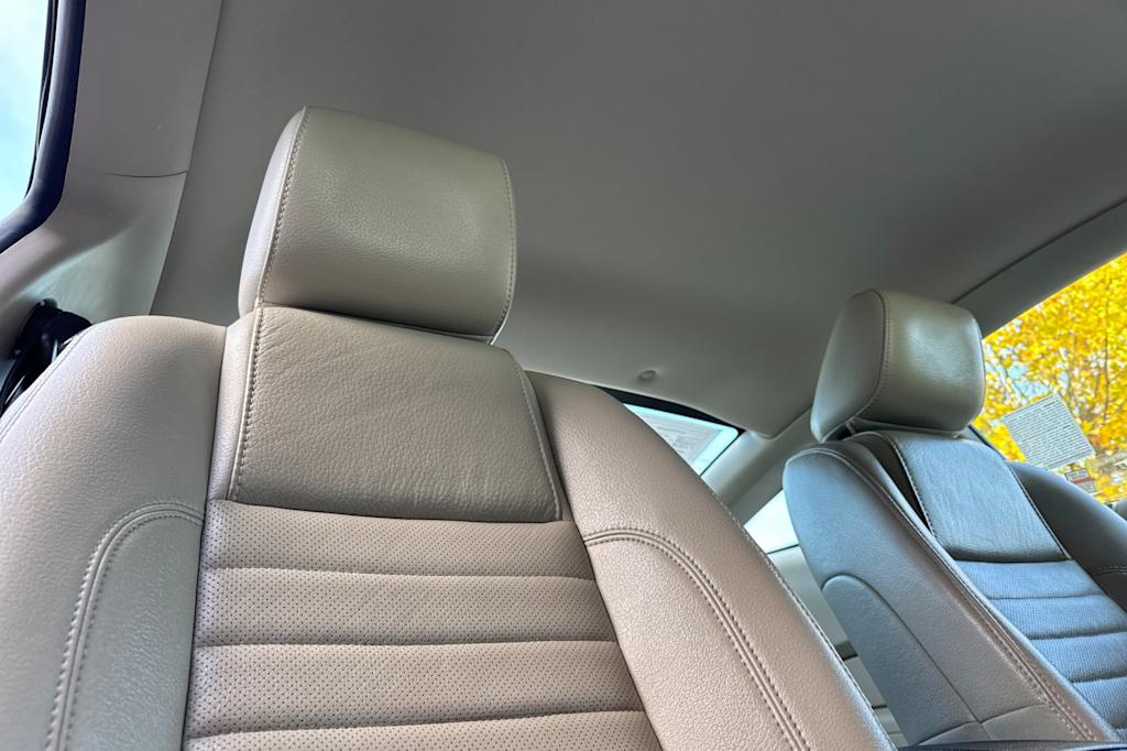 Thumbnail: 2010 Ford Mustang - 10