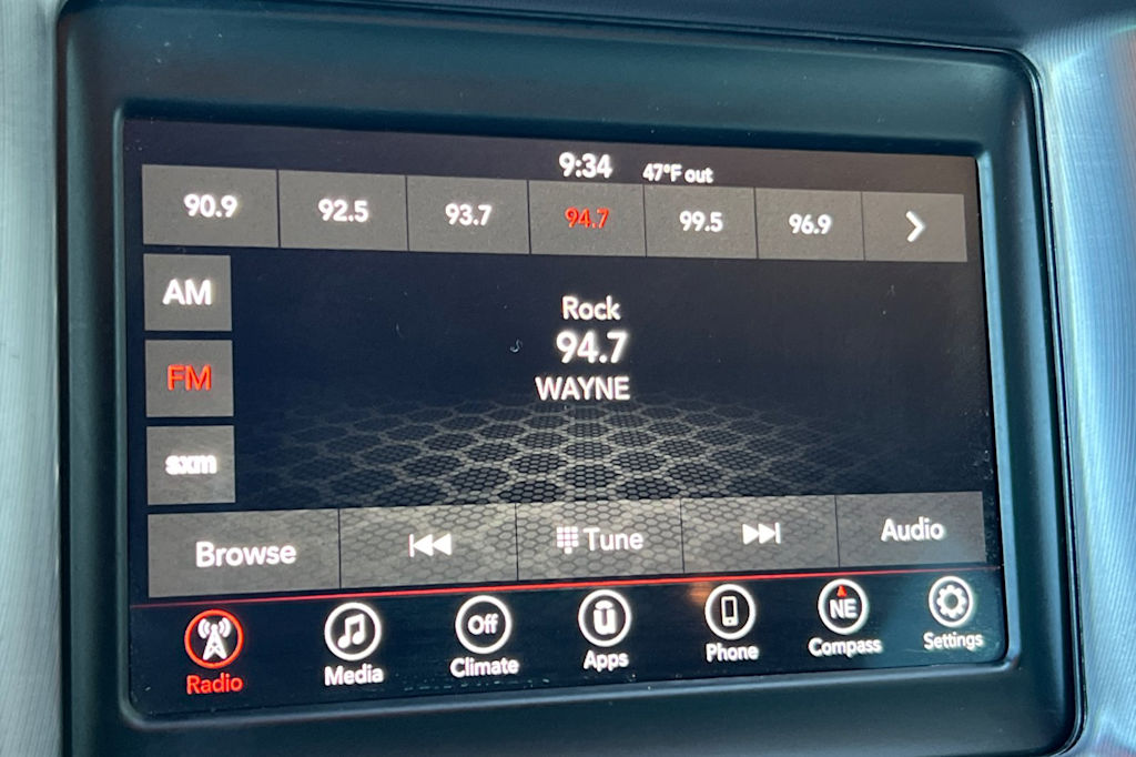 Thumbnail: 2020 Dodge Charger - 13