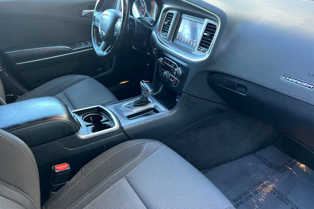 Thumbnail: 2020 Dodge Charger - 12