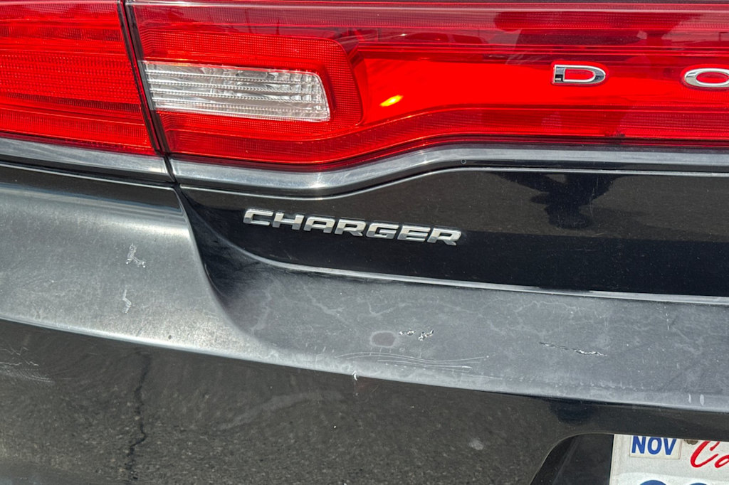 Thumbnail: 2014 Dodge Charger - 25