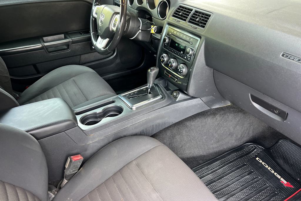 Thumbnail: 2013 Dodge Challenger - 13