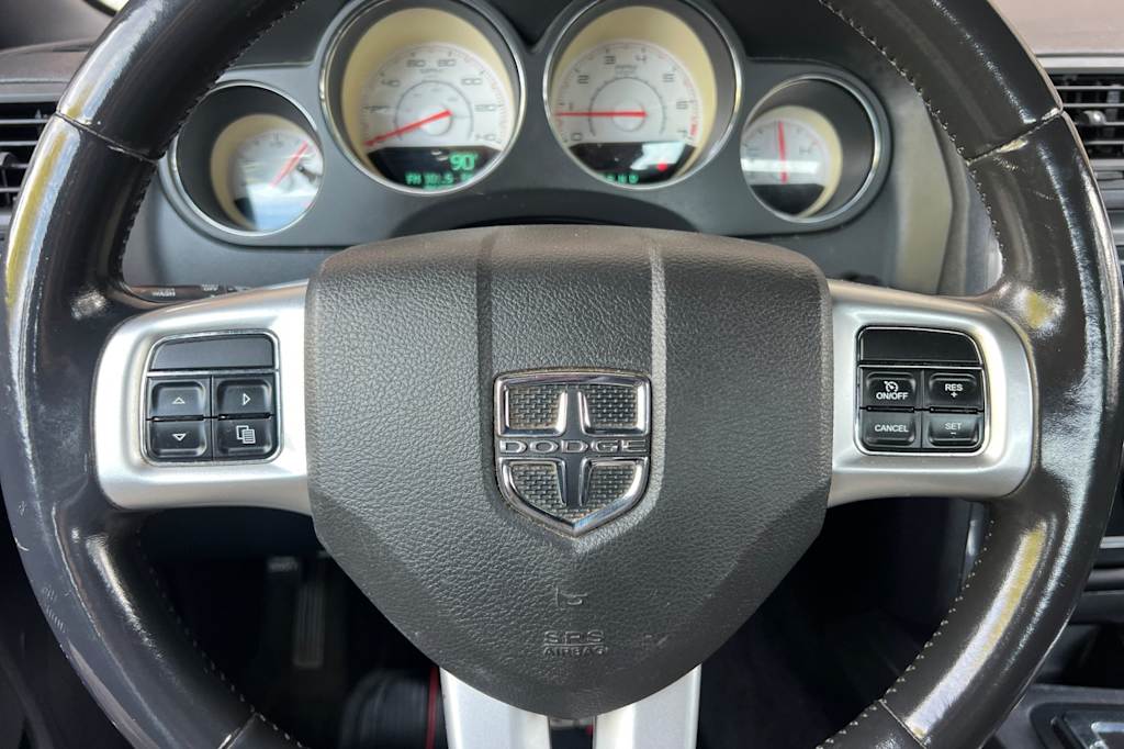 Thumbnail: 2013 Dodge Challenger - 25