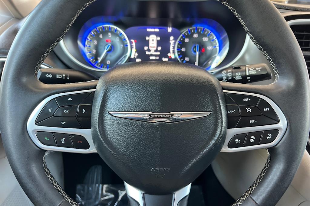 Thumbnail: 2024 Chrysler Pacifica - 29