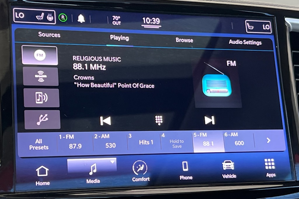 Thumbnail: 2021 Chrysler Pacifica - 26