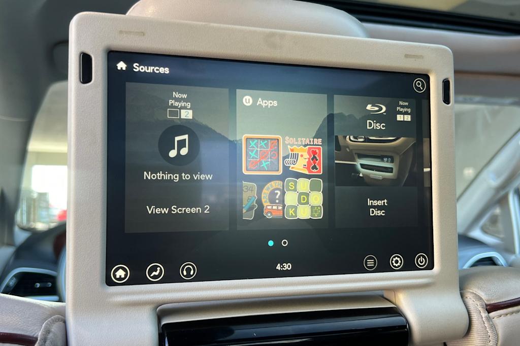 Thumbnail: 2017 Chrysler Pacifica - 13