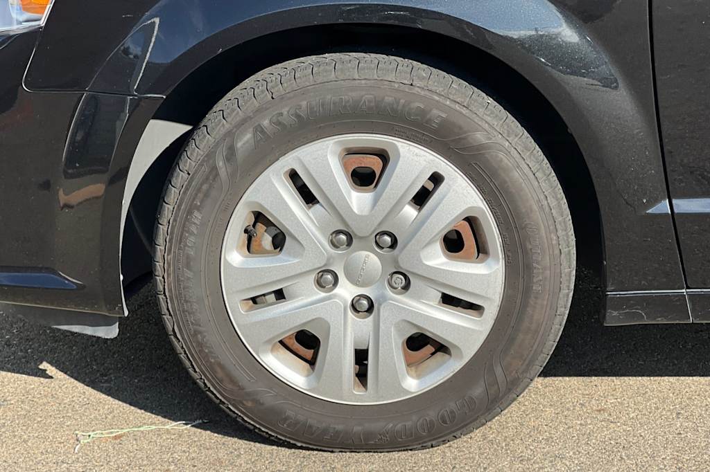 Thumbnail: 2019 Dodge Grand Caravan - 7