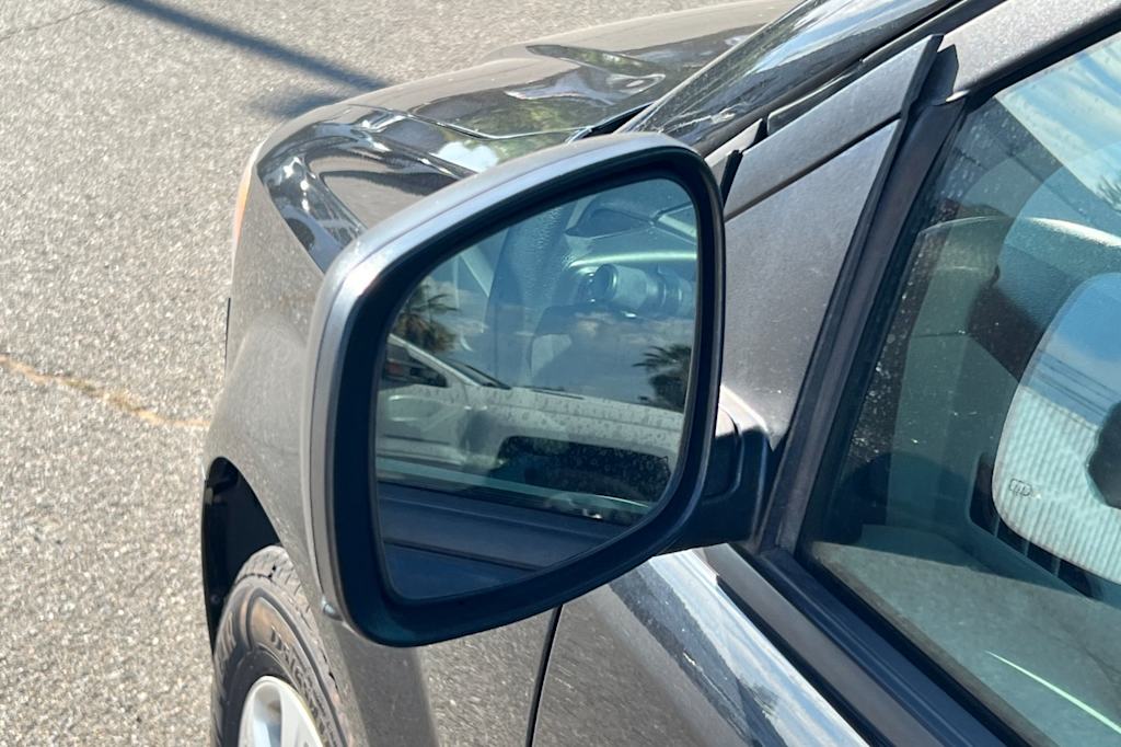 Thumbnail: 2019 Dodge Grand Caravan - 15