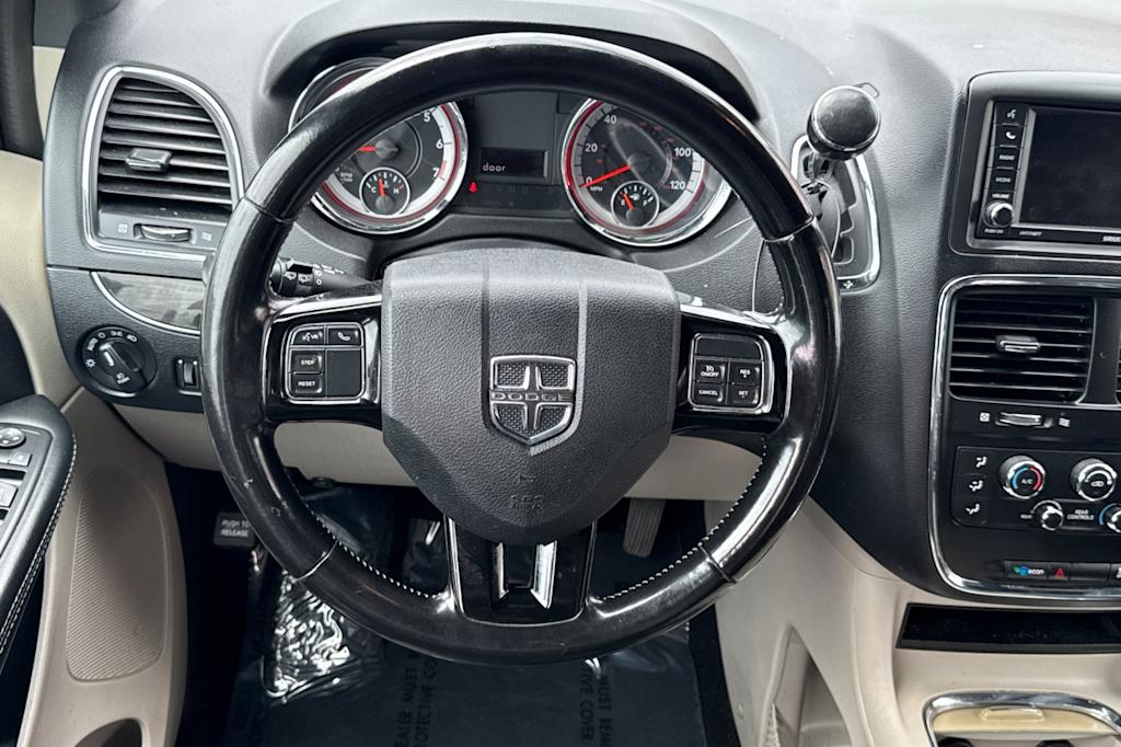 Thumbnail: 2019 Dodge Grand Caravan - 11