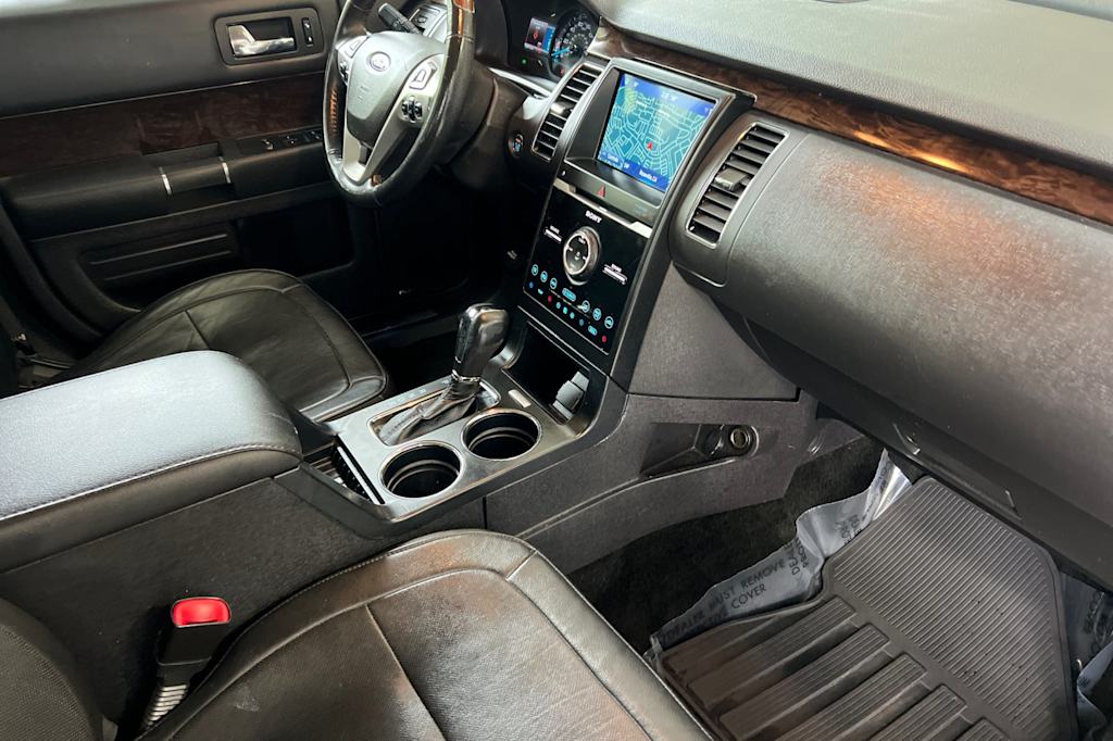 Thumbnail: 2016 Ford Flex - 12