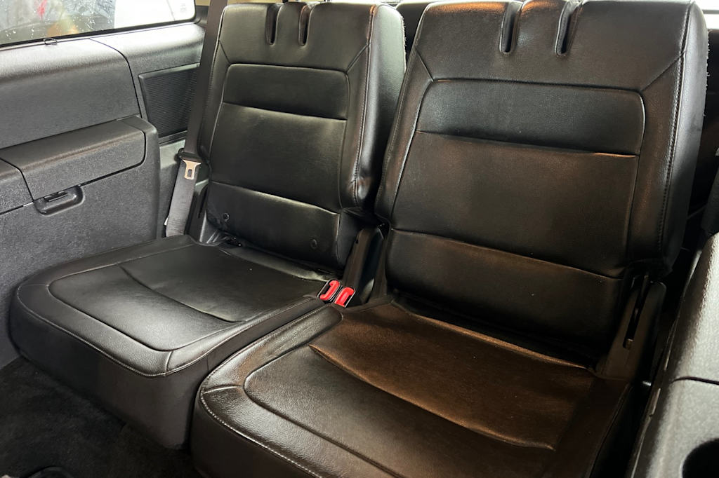 Thumbnail: 2016 Ford Flex - 23