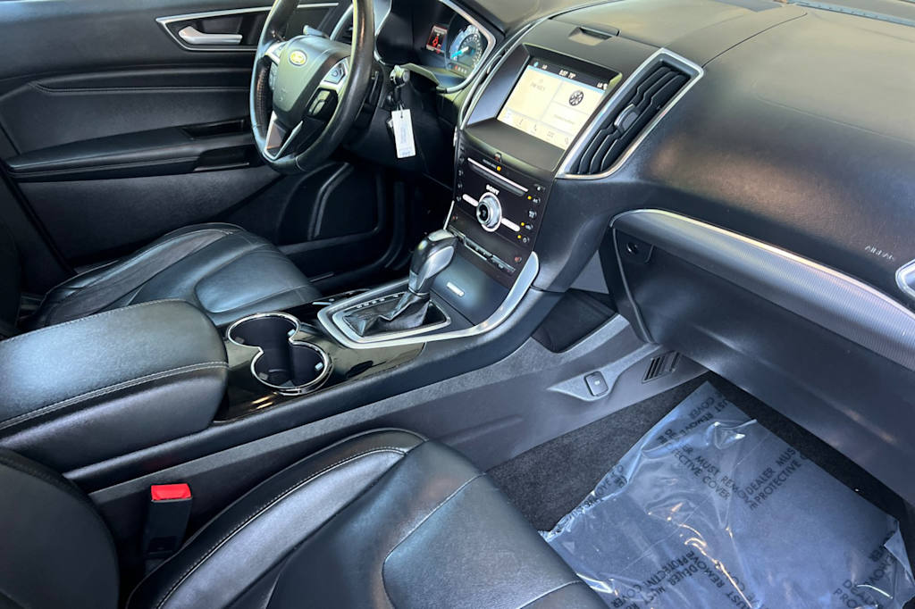 Thumbnail: 2018 Ford Edge - 13