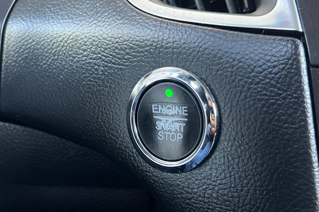 Thumbnail: 2018 Ford Edge - 28