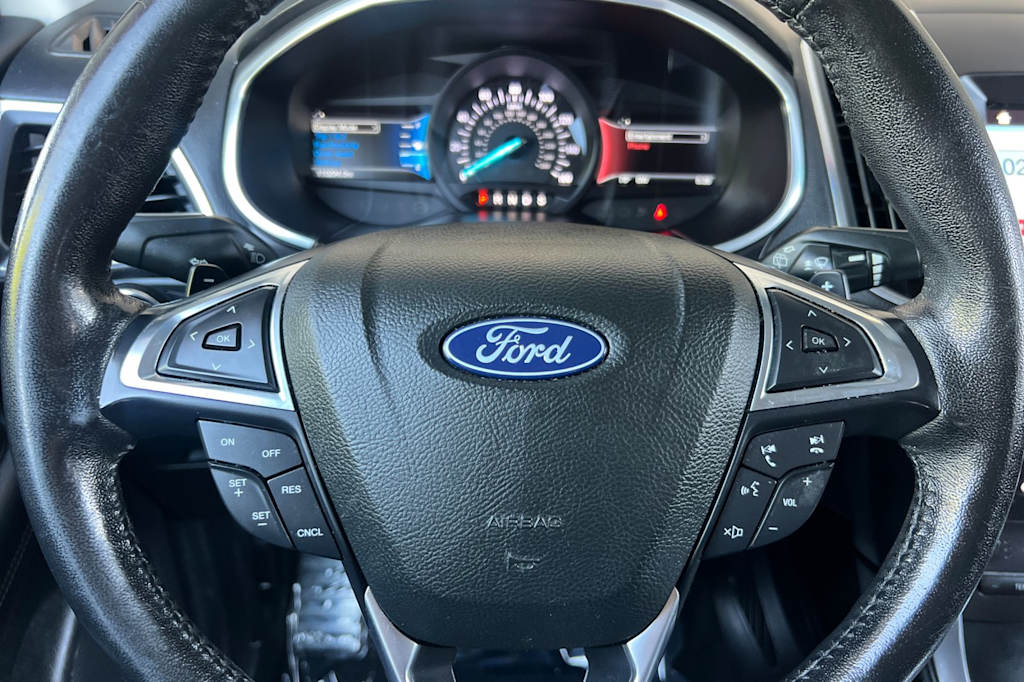 Thumbnail: 2018 Ford Edge - 29