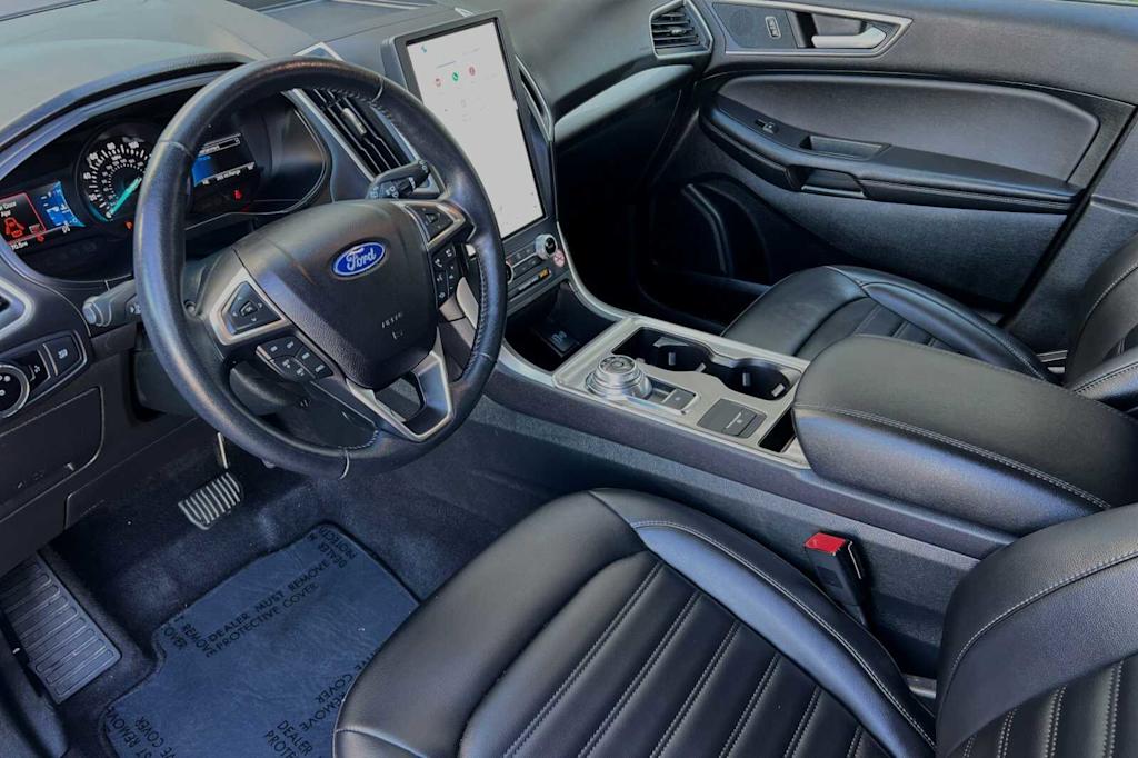 2023 Ford Edge SEL 8