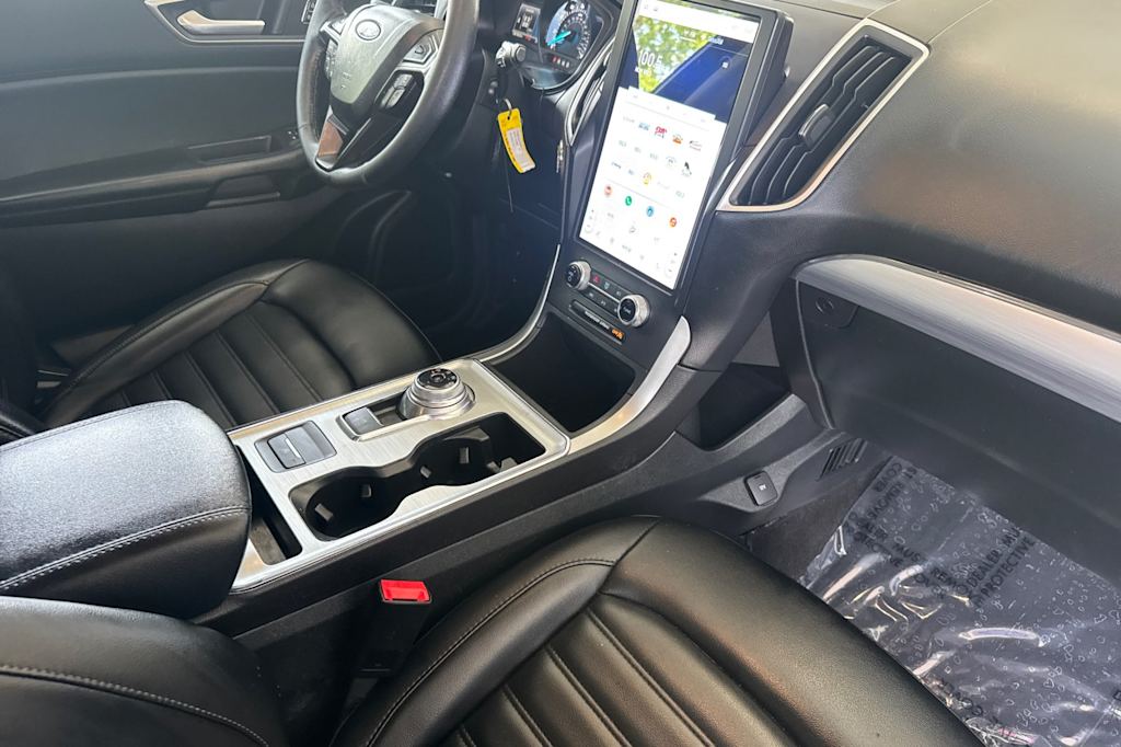 Thumbnail: 2022 Ford Edge - 12