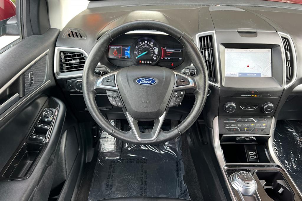 Thumbnail: 2019 Ford Edge - 11