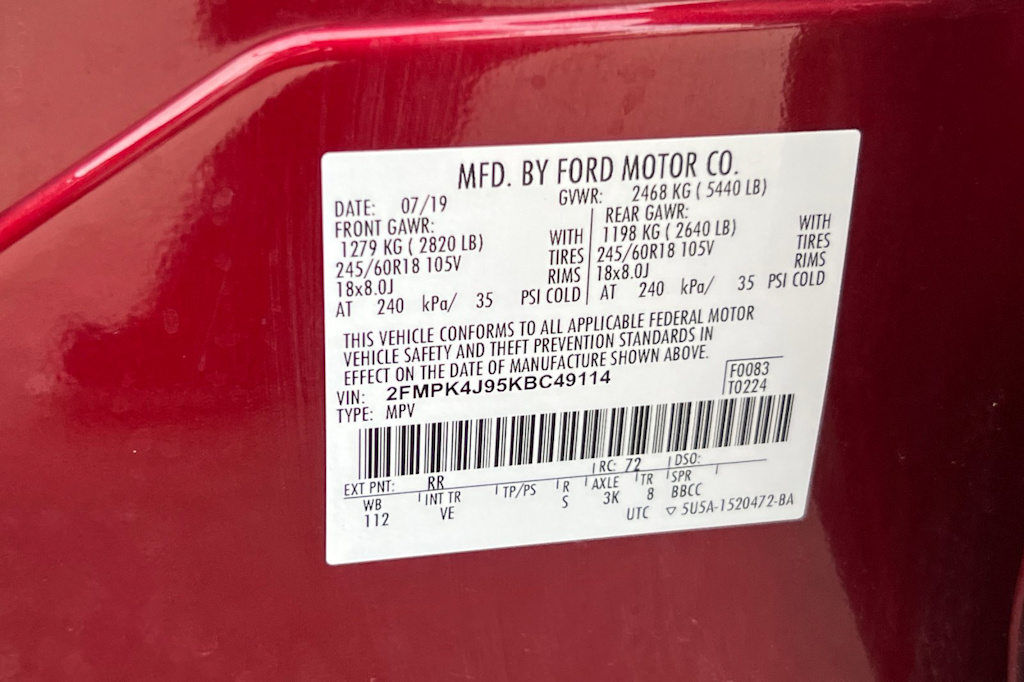 Thumbnail: 2019 Ford Edge - 17