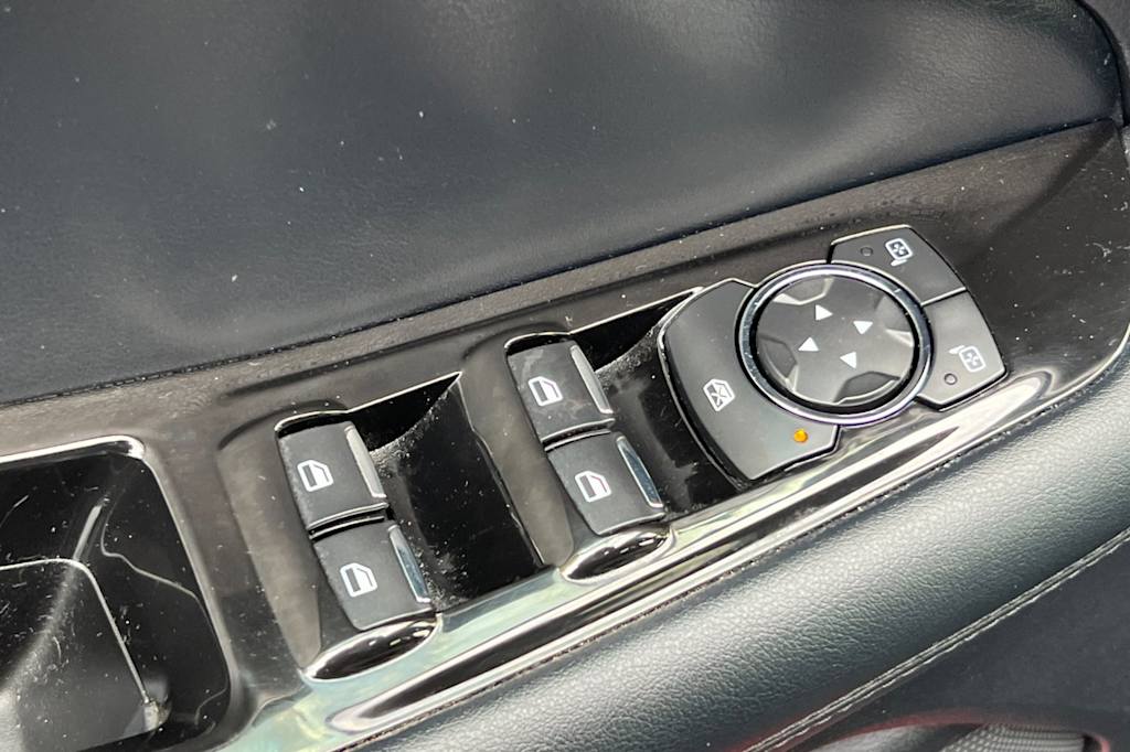 Thumbnail: 2019 Ford Edge - 22