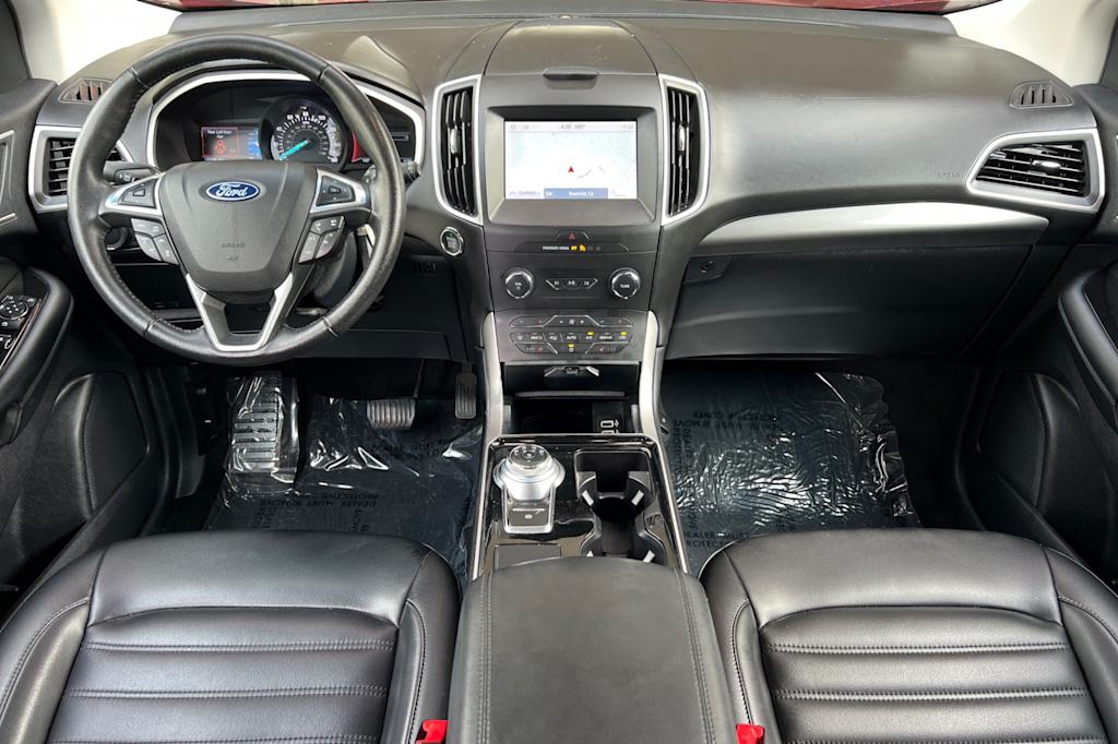 Thumbnail: 2019 Ford Edge - 2