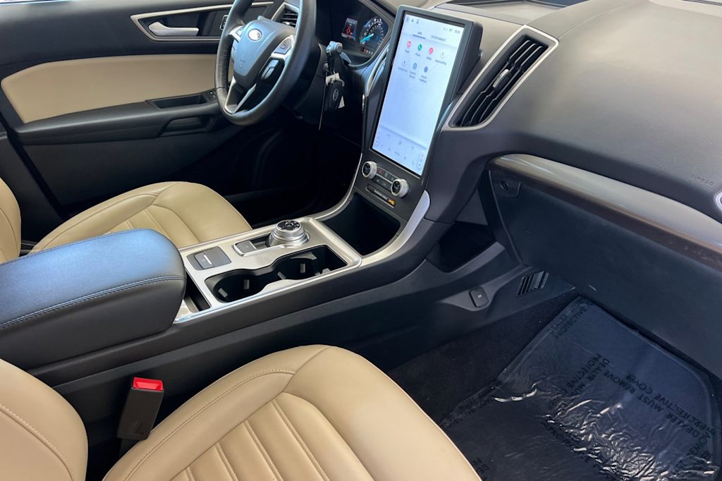 Thumbnail: 2024 Ford Edge - 12