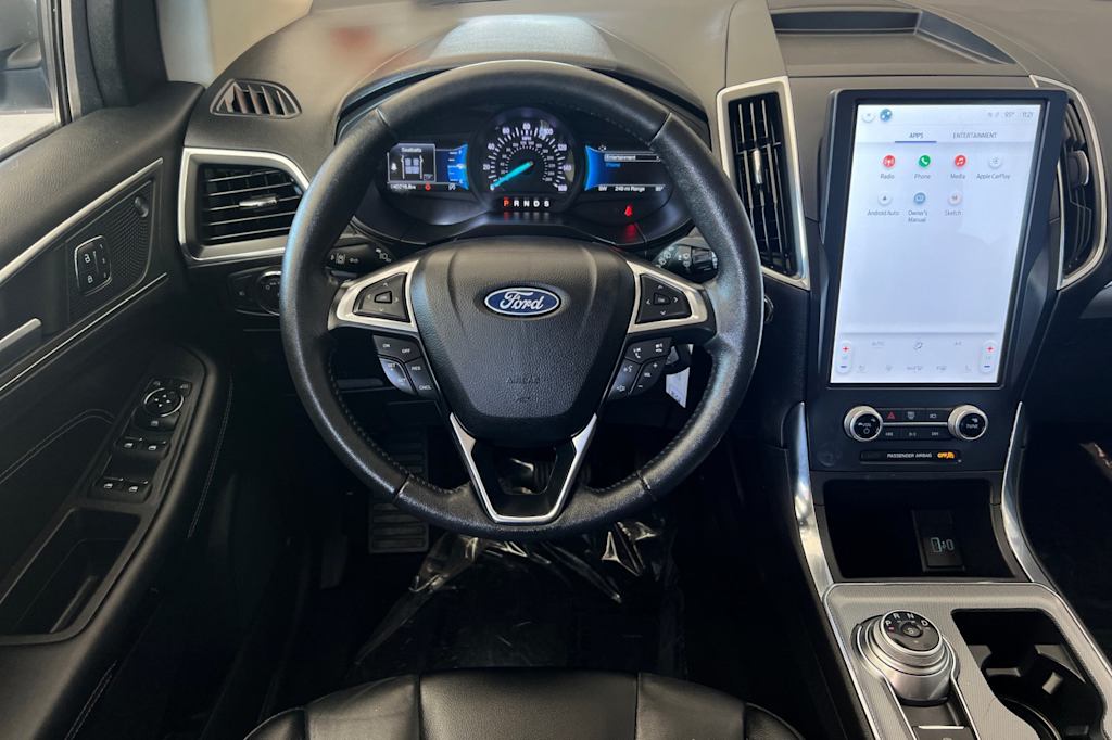 Thumbnail: 2022 Ford Edge - 10