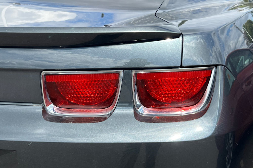 Thumbnail: 2013 Chevrolet Camaro - 19