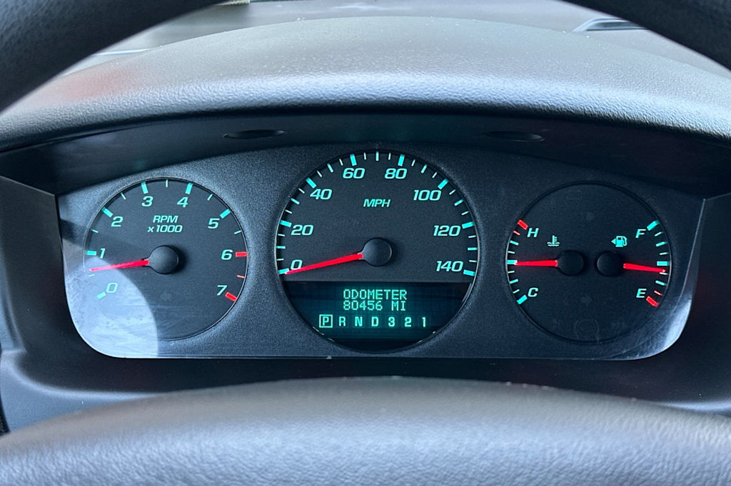 2011 Chevrolet Impala LS 14