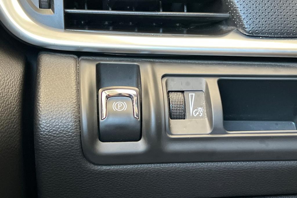 Thumbnail: 2018 Cadillac XTS - 31