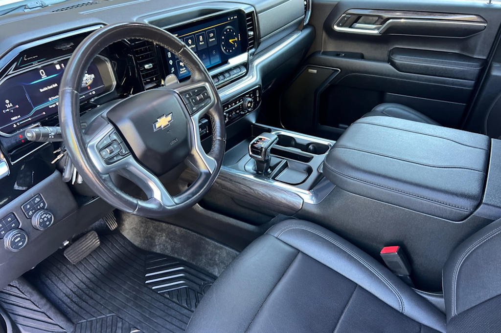 Thumbnail: 2023 Chevrolet Silverado 1500 - 8