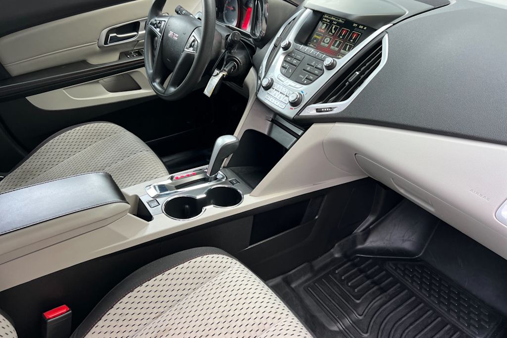 Thumbnail: 2014 GMC Terrain - 13