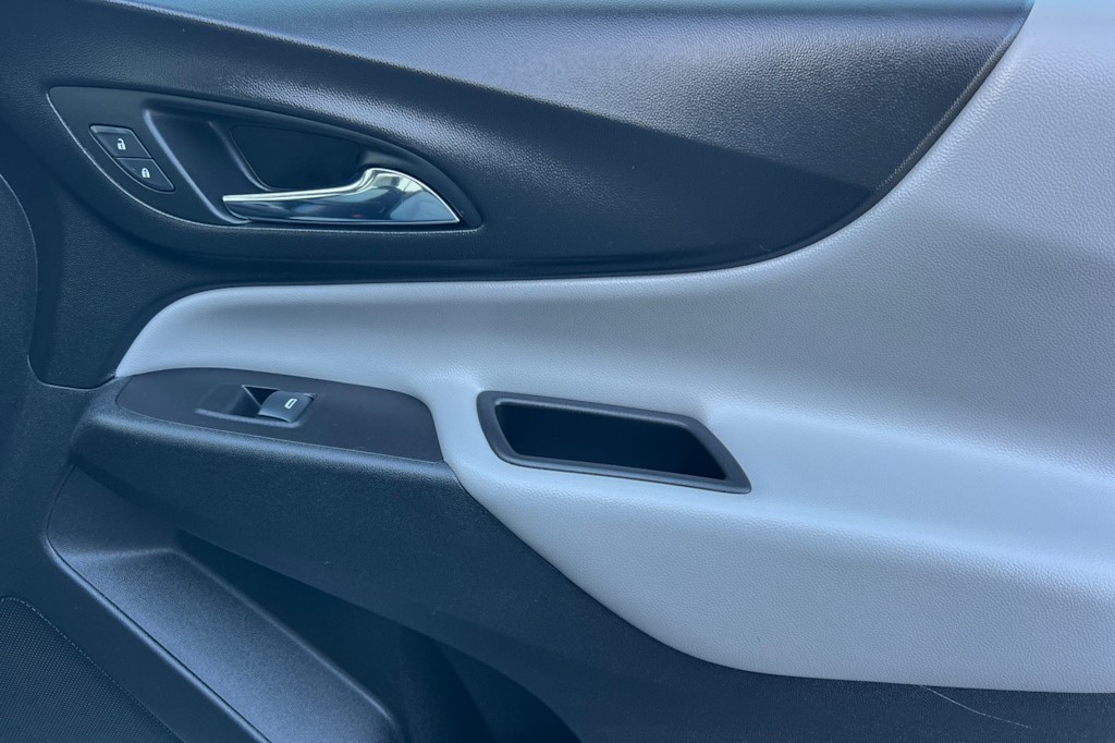 Thumbnail: 2019 Chevrolet Equinox - 24
