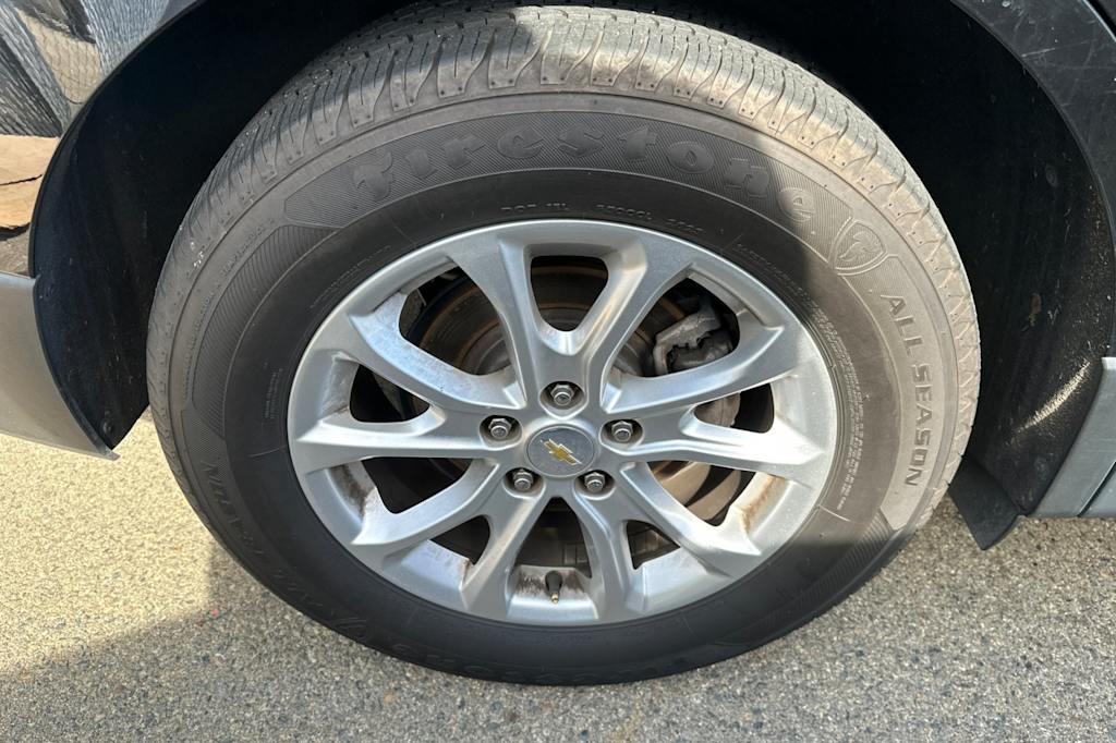 Thumbnail: 2020 Chevrolet Equinox - 16