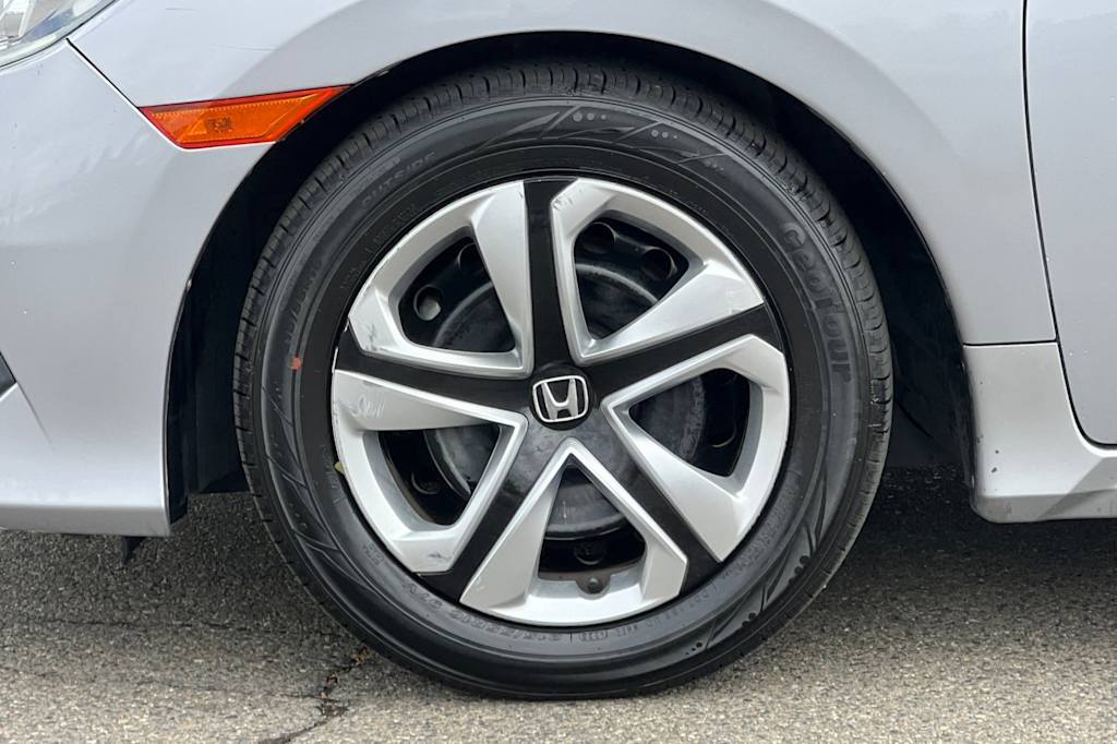 Thumbnail: 2016 Honda Civic - 7