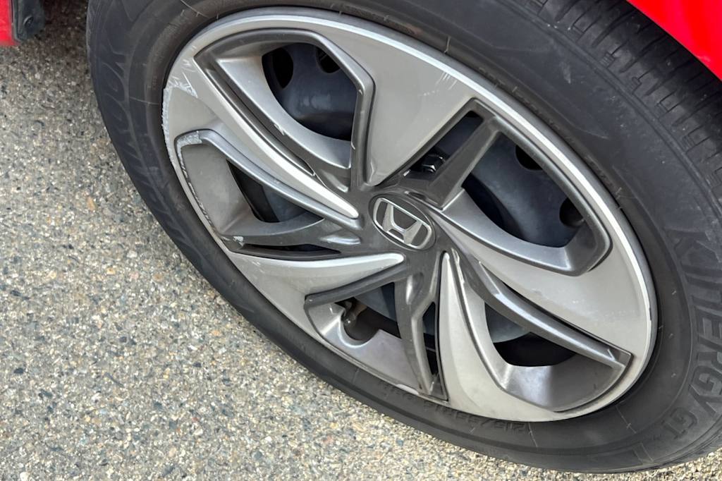 Thumbnail: 2019 Honda Civic - 6