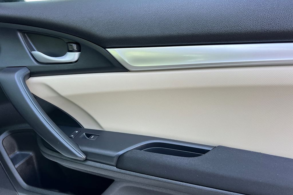 Thumbnail: 2016 Honda Civic - 23