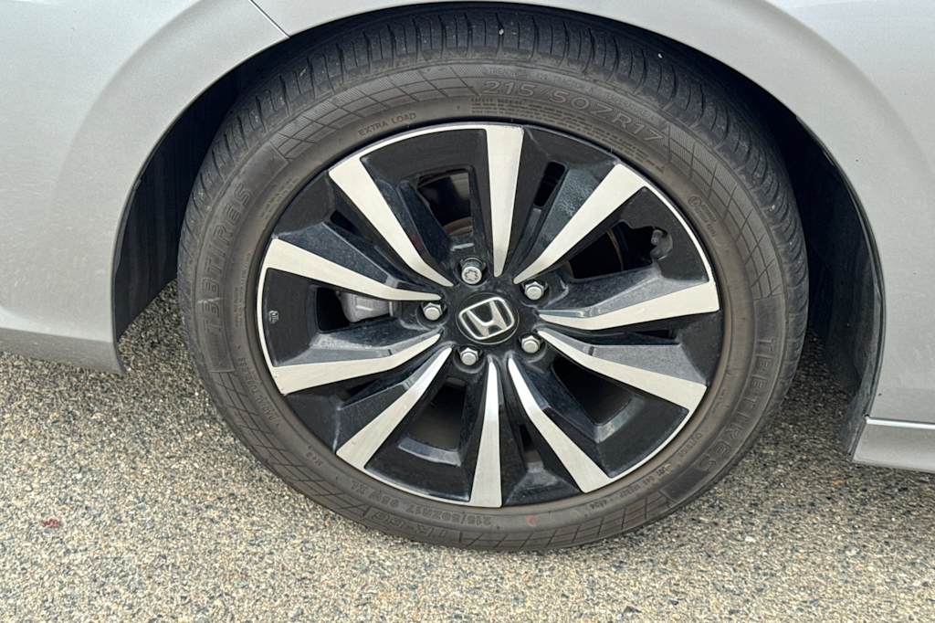 Thumbnail: 2024 Honda Civic - 18