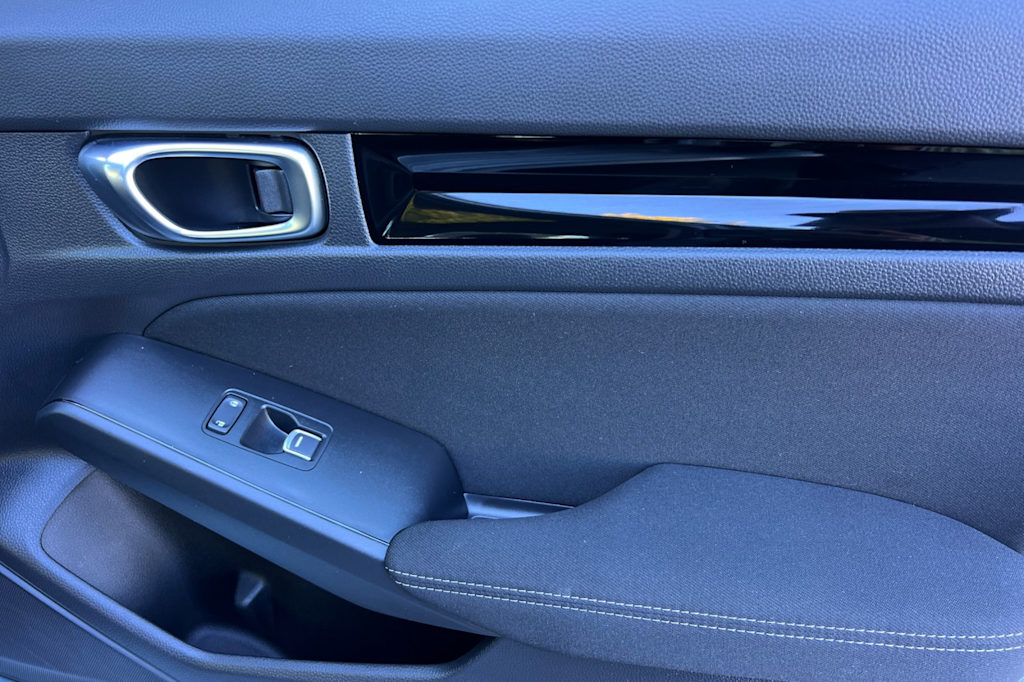 Thumbnail: 2022 Honda Civic - 22