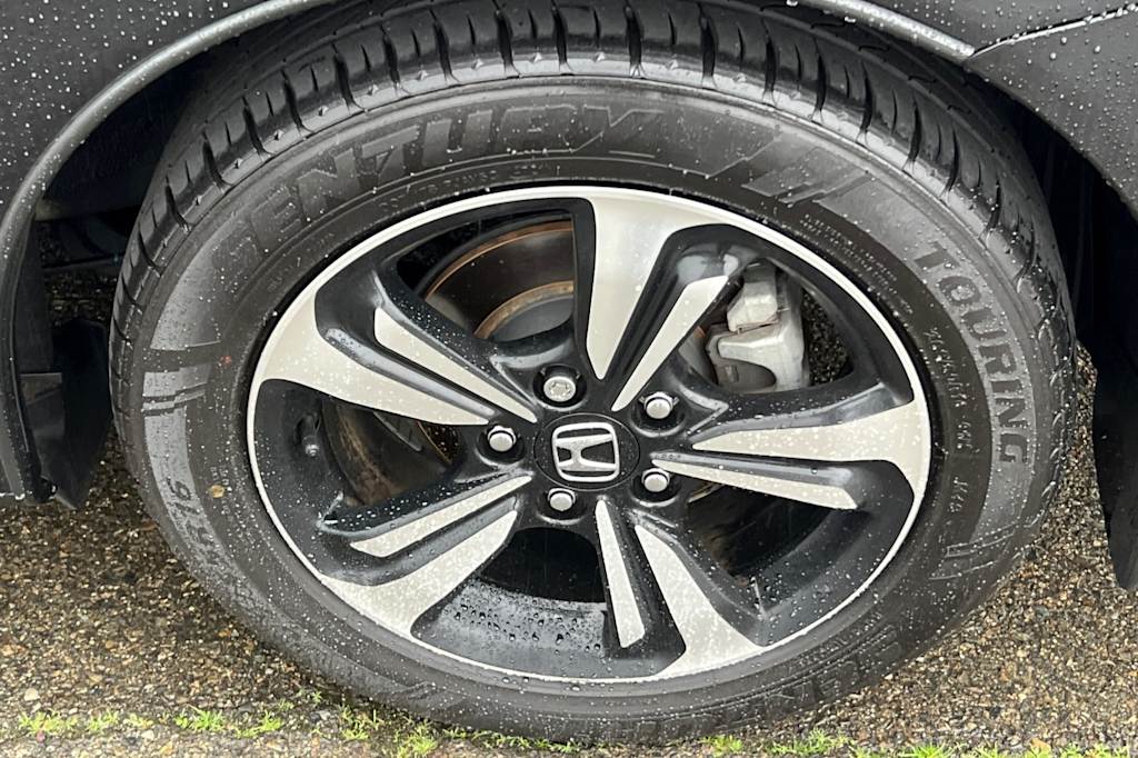 Thumbnail: 2015 Honda Civic - 18