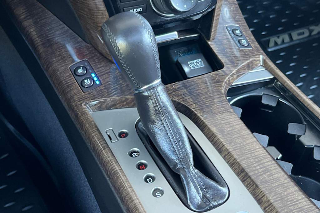 Thumbnail: 2013 Acura MDX - 13