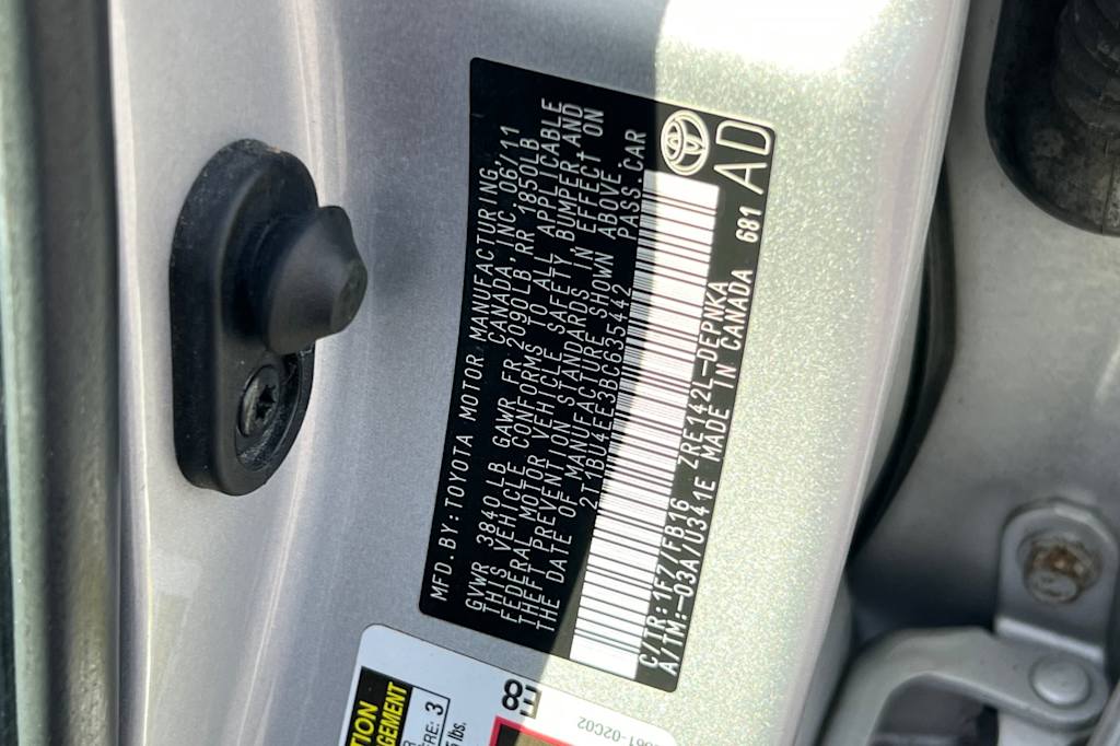 Thumbnail: 2011 Toyota Corolla - 15