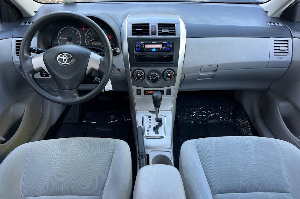 Thumbnail: 2011 Toyota Corolla - 2