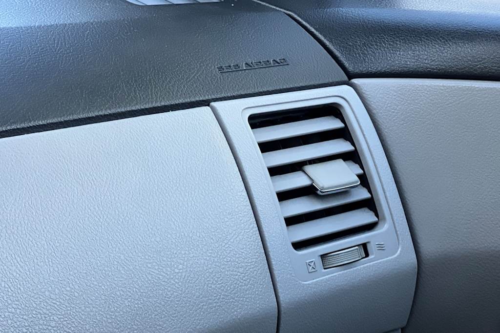 Thumbnail: 2011 Toyota Corolla - 21