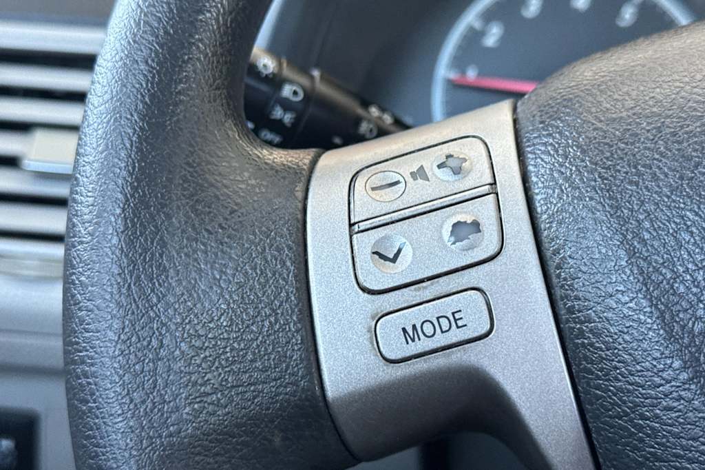 Thumbnail: 2012 Toyota Corolla - 27