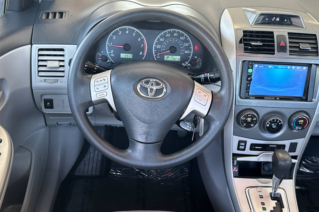 Thumbnail: 2012 Toyota Corolla - 11