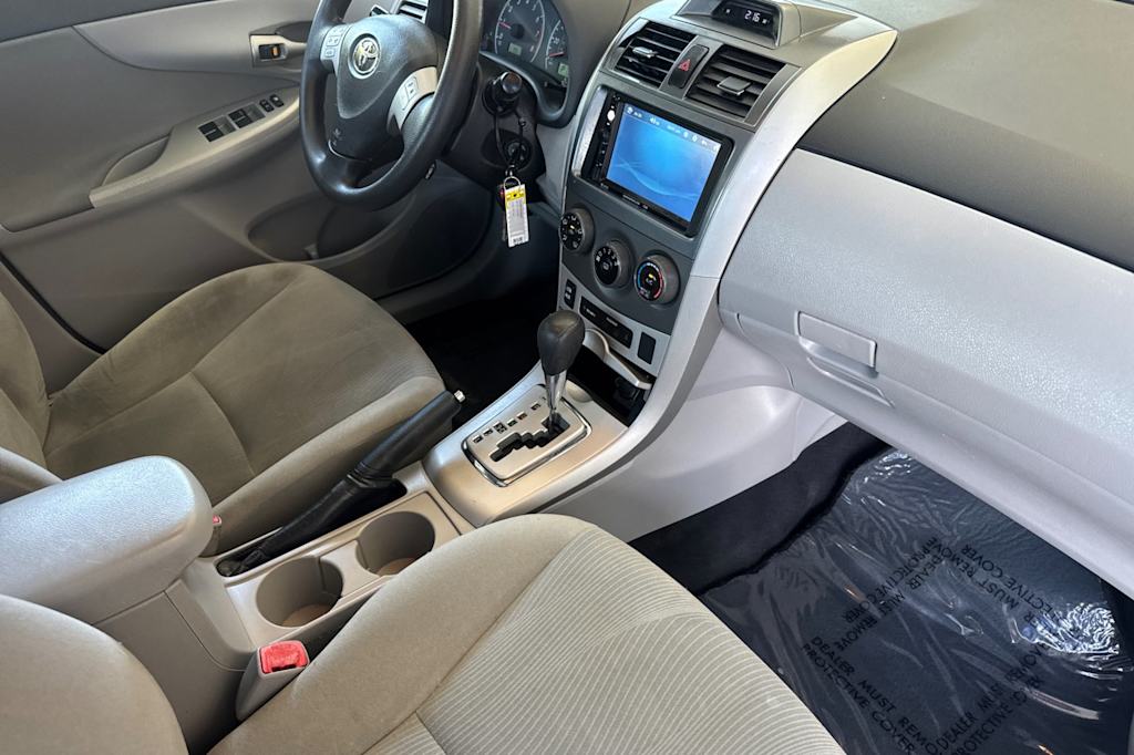 Thumbnail: 2012 Toyota Corolla - 12