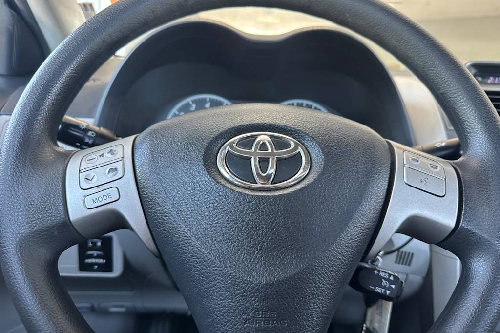Thumbnail: 2012 Toyota Corolla - 26