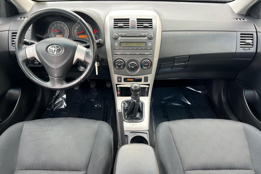 Thumbnail: 2010 Toyota Corolla - 2